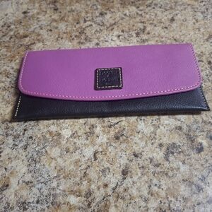 Pink and Black Dooney And Bourke Continental Women's Clutch